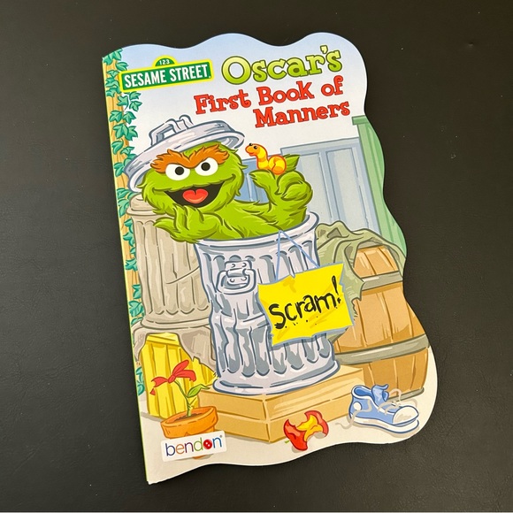 Lot of FIVE Sesame Street Shaped Board Books for Kids 3+ NEW - Picture 3 of 4